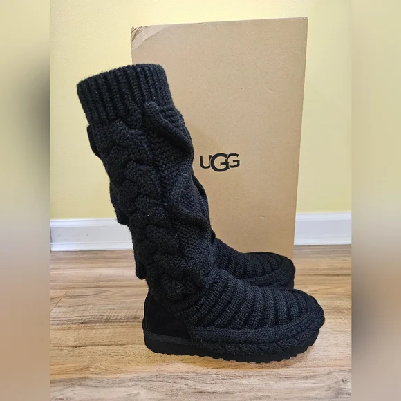 Classic Tall Chunky Knit Boot, black, size US 6 - Picture 1 of 12